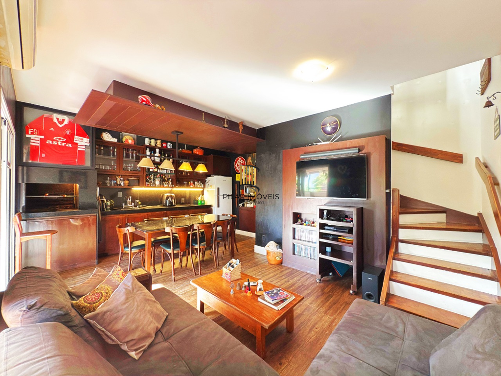 Casa de Condomínio 3 dormitórios no bairro Jardim Carvalho