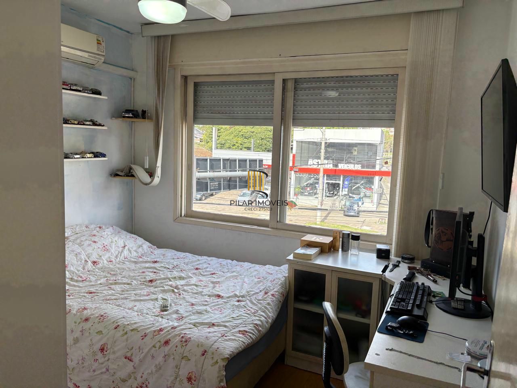 Apartamento 2 dormitórios no bairro Glória