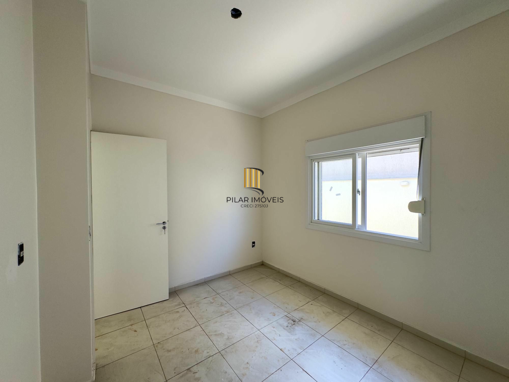 Casa de Condomínio 2 dormitórios no bairro Olaria