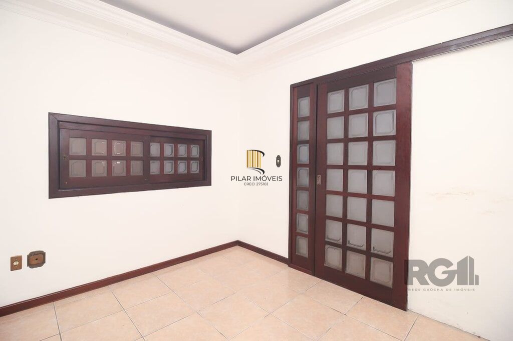 Casa 4 dormitórios no bairro Marechal Rondon
