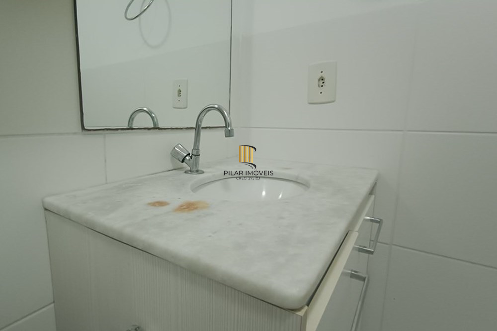 Apartamento 2 dormitórios no bairro Jardim Itu Sabará