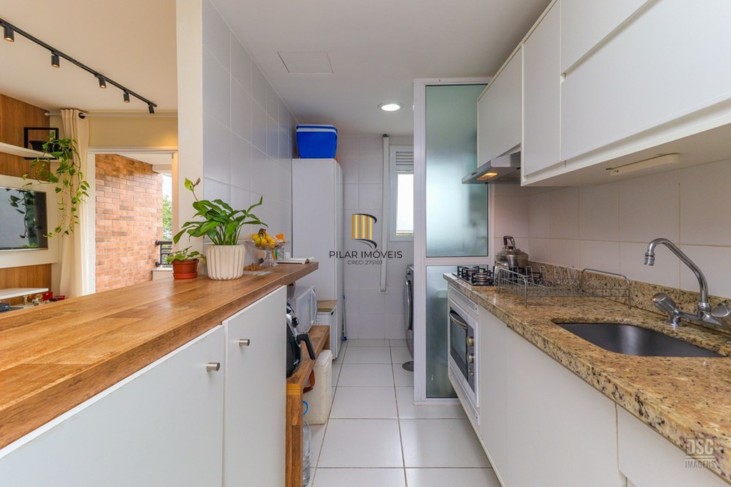 Apartamento 2 dormitórios no bairro Passo da Areia