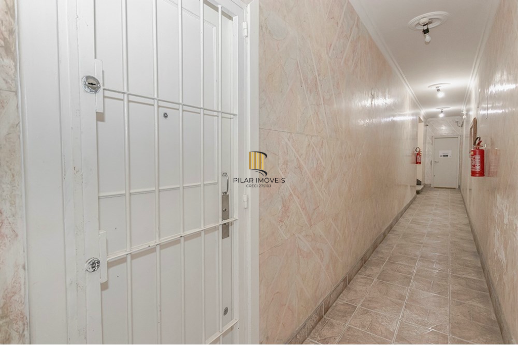 Apartamento 2 dormitórios no bairro Bom Fim
