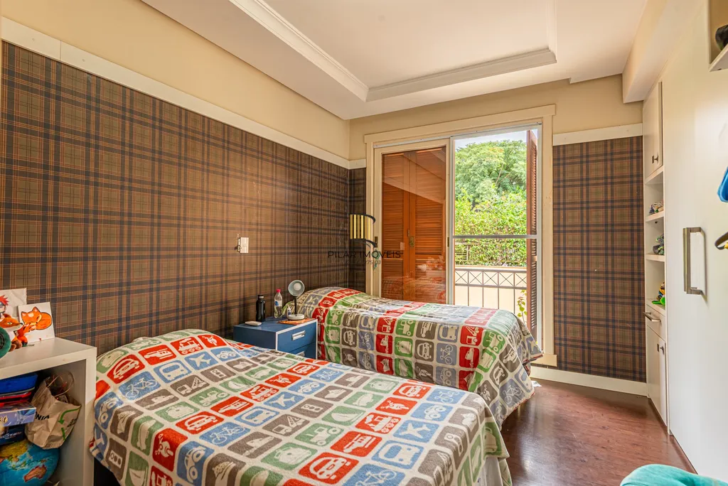 Casa de Condomínio 4 dormitórios no bairro Três Figueiras