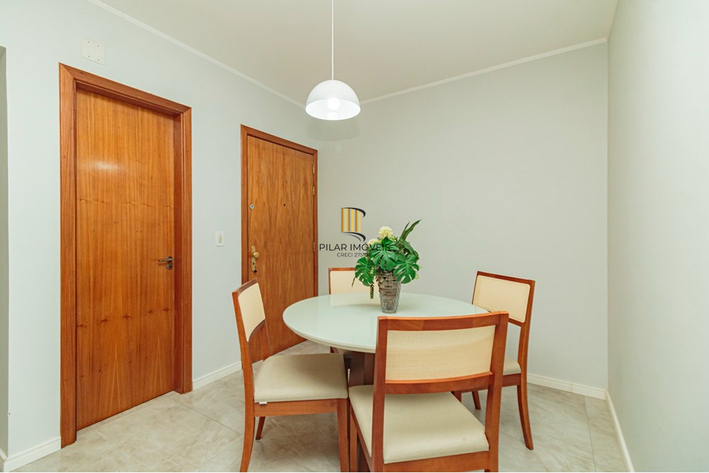 Apartamento 2 dormitórios no bairro Cristal