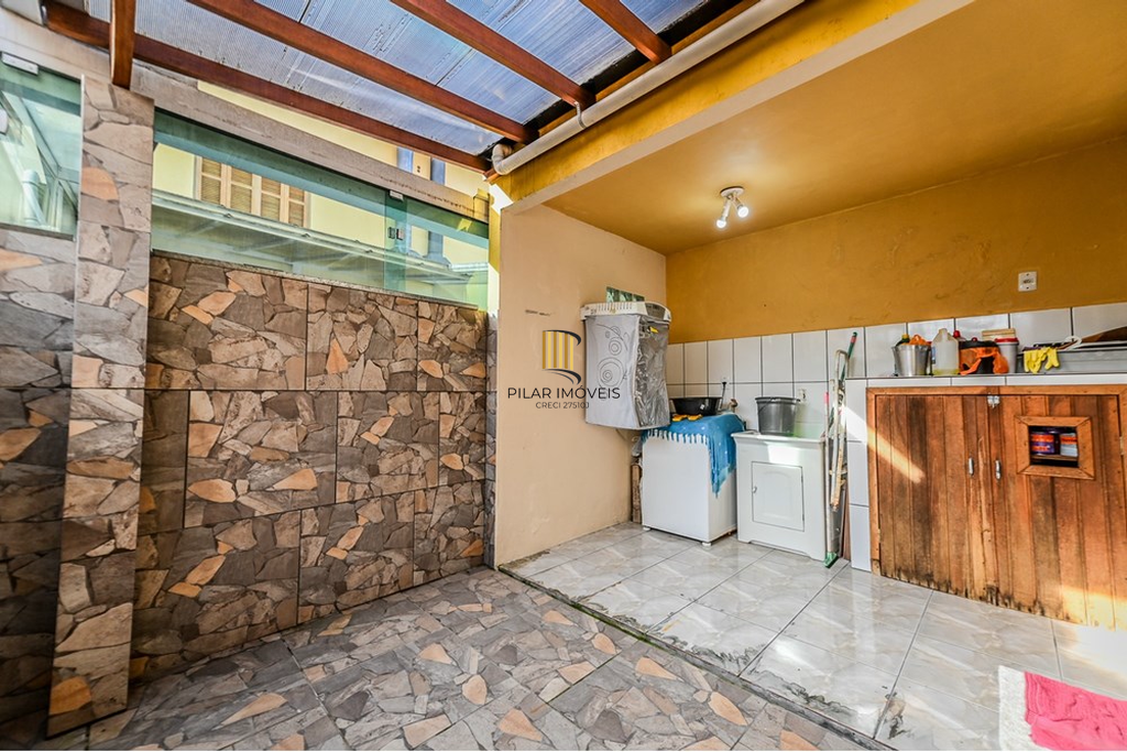 Casa de Condomínio 2 dormitórios no bairro Hípica