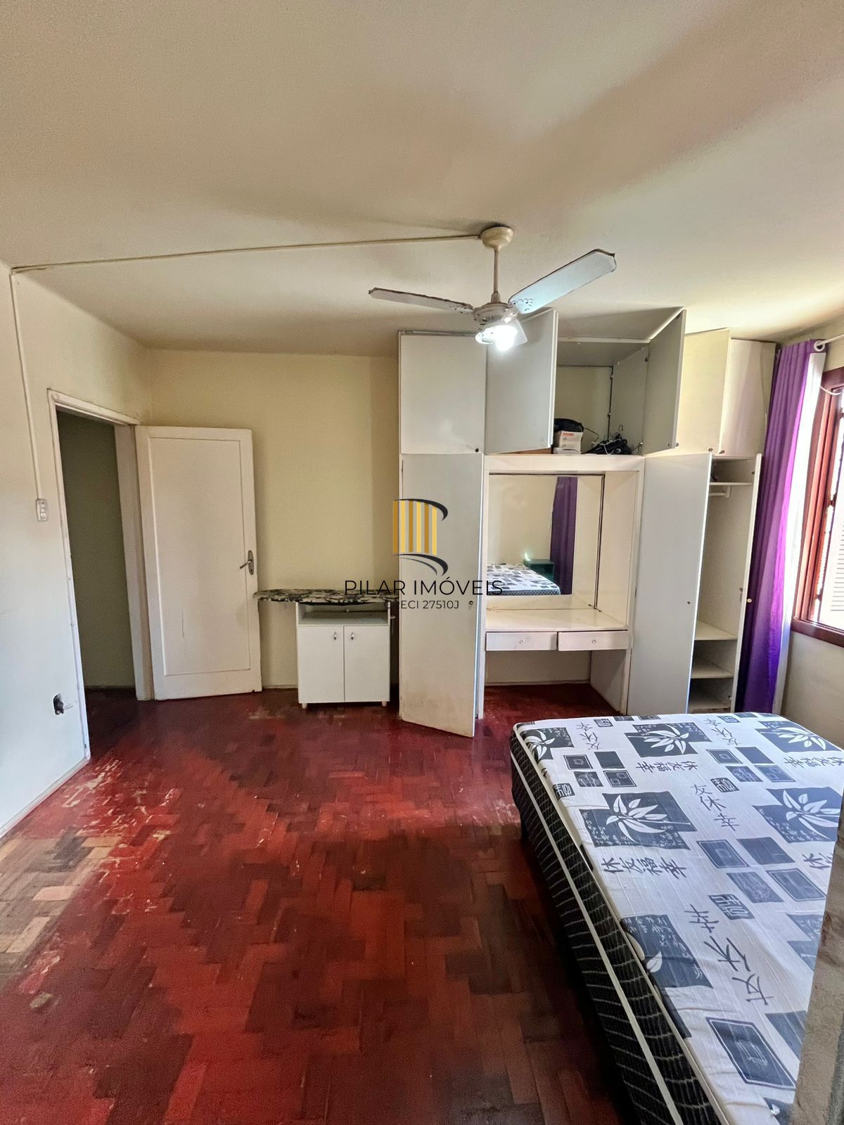 Apto de 01 dorm, na Luzitana, bairro Higienópolis, 46 m2, apenas 01 lance escada