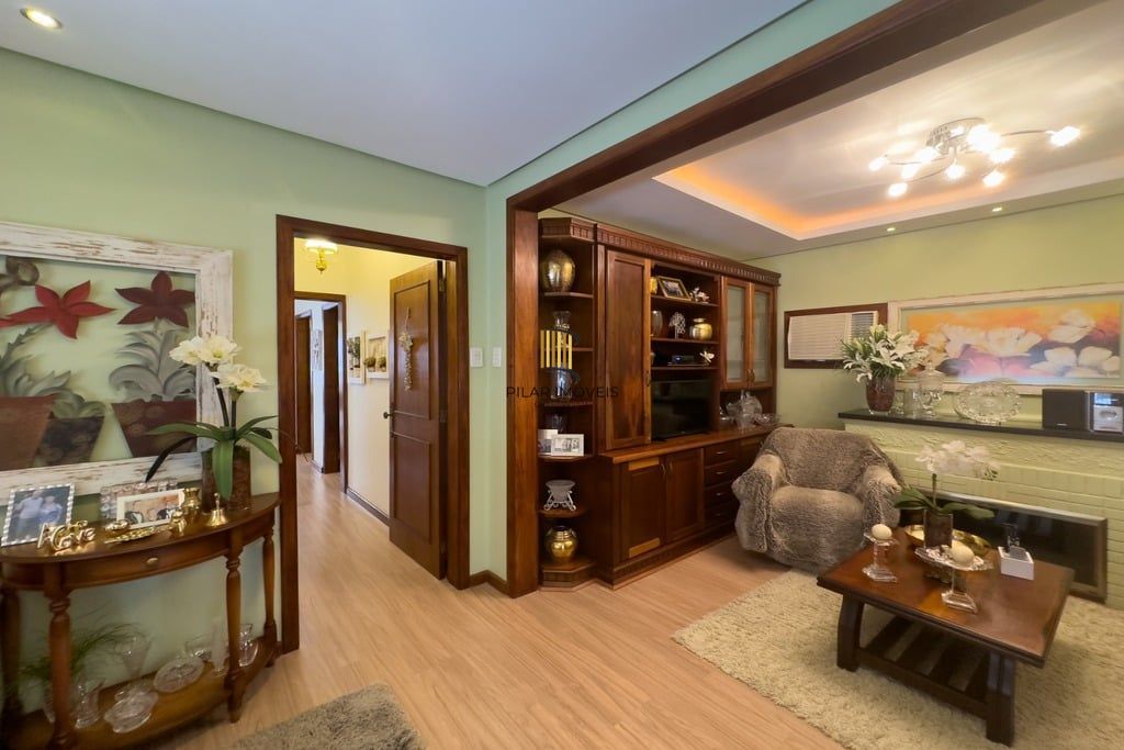 Casa 3 dormitórios no bairro Petrópolis