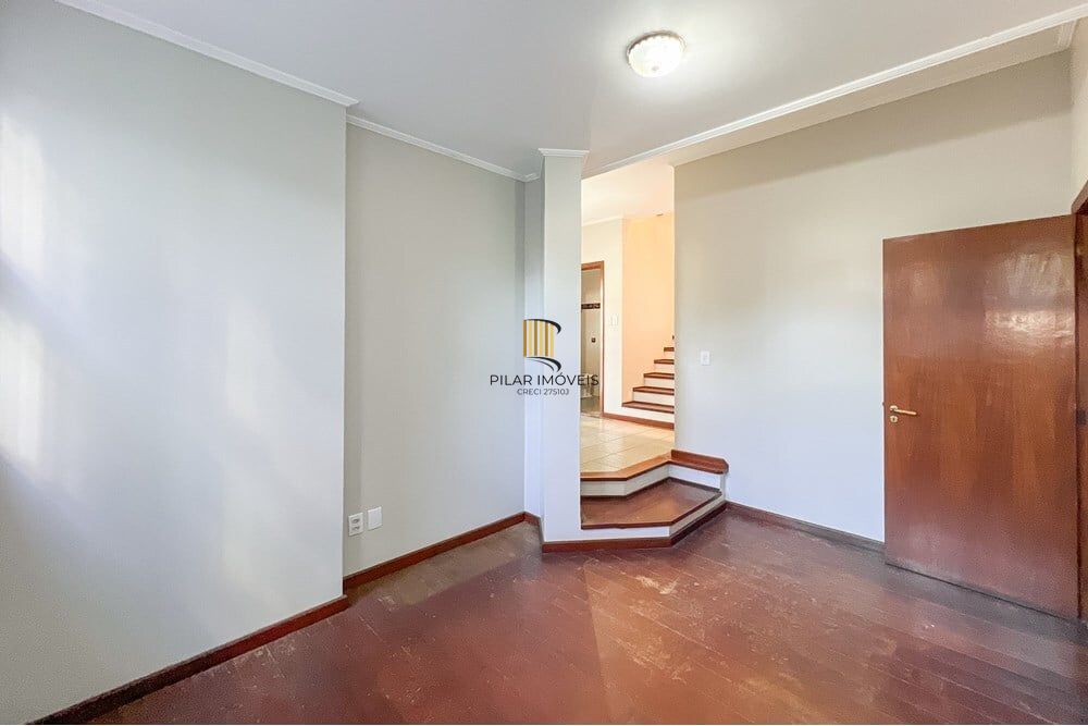 Apartamento 4 dormitórios no bairro Igara