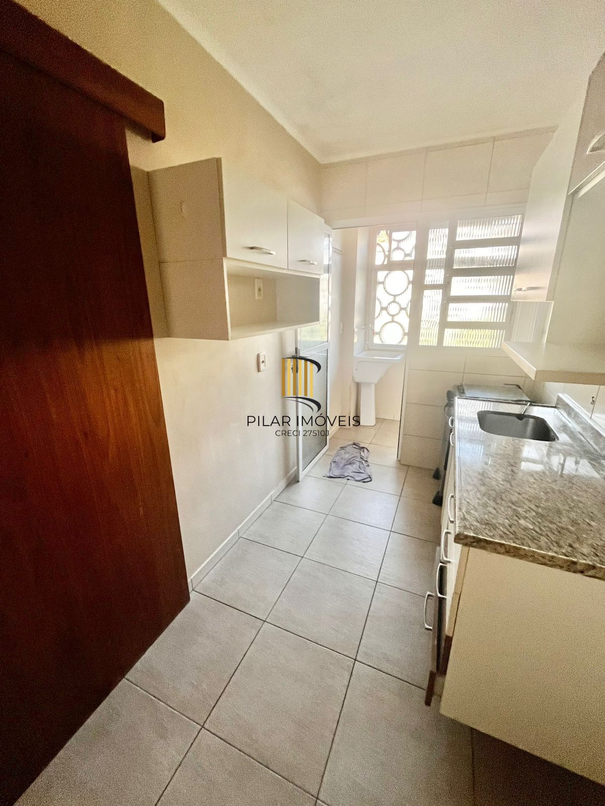 Apto de 03 dorm, 02 banheiros e dep empregada no coração do Bairro Higienópolis