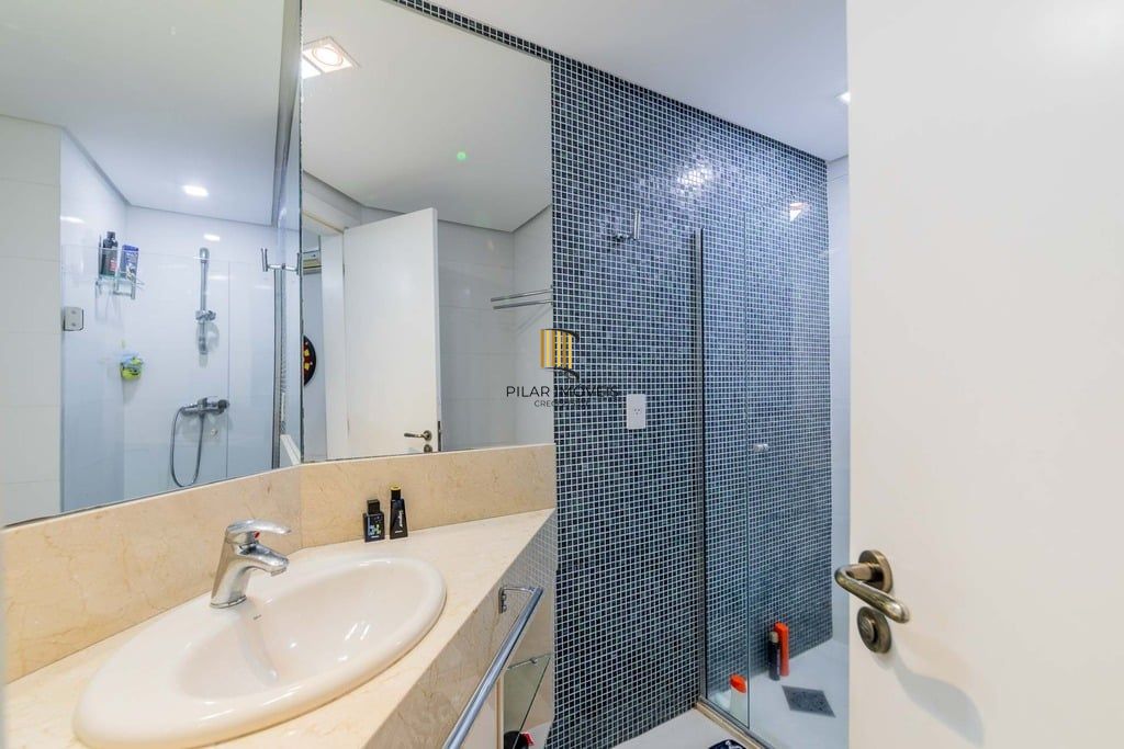 Apartamento 4 dormitórios no bairro Petrópolis