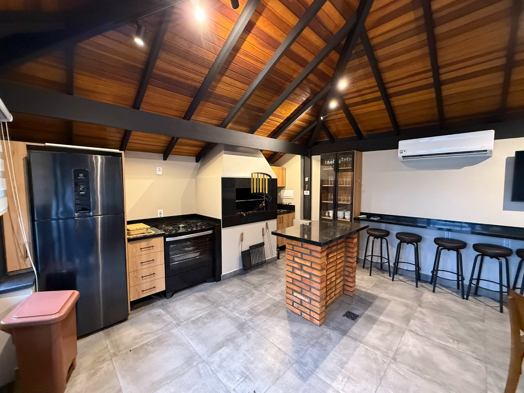 Casa de Condomínio 3 dormitórios no bairro Sarandi