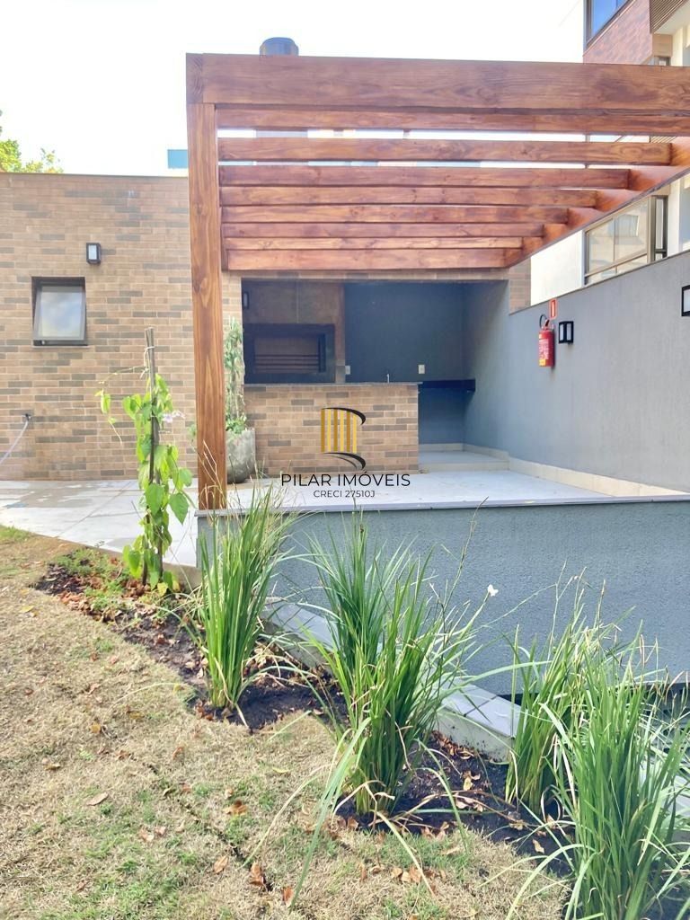 Apartamento 2 dormitórios no bairro Passo da Areia
