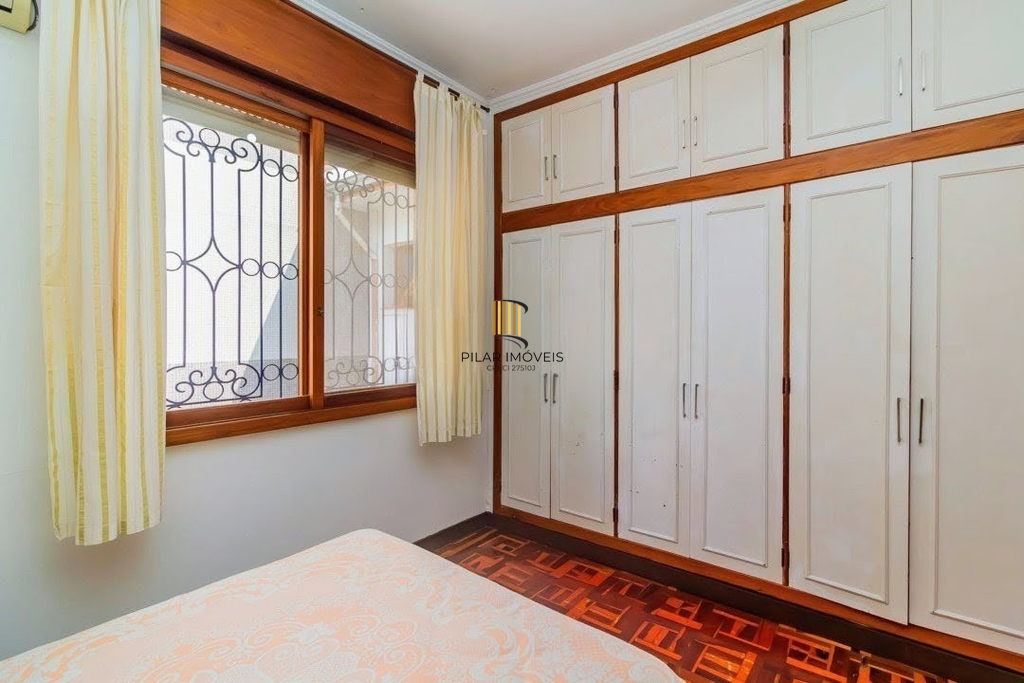 Casa 3 dormitórios no bairro Menino Deus