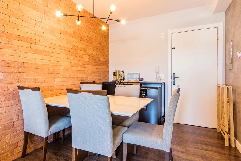 Apartamento 2 dormitórios no bairro São Sebastião