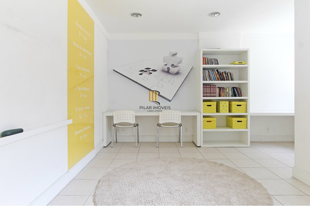 Apartamento 2 dormitórios no bairro Vila Ipiranga