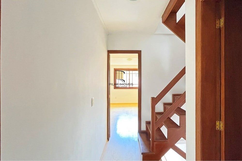 Casa de Condomínio 3 dormitórios no bairro Espírito Santo