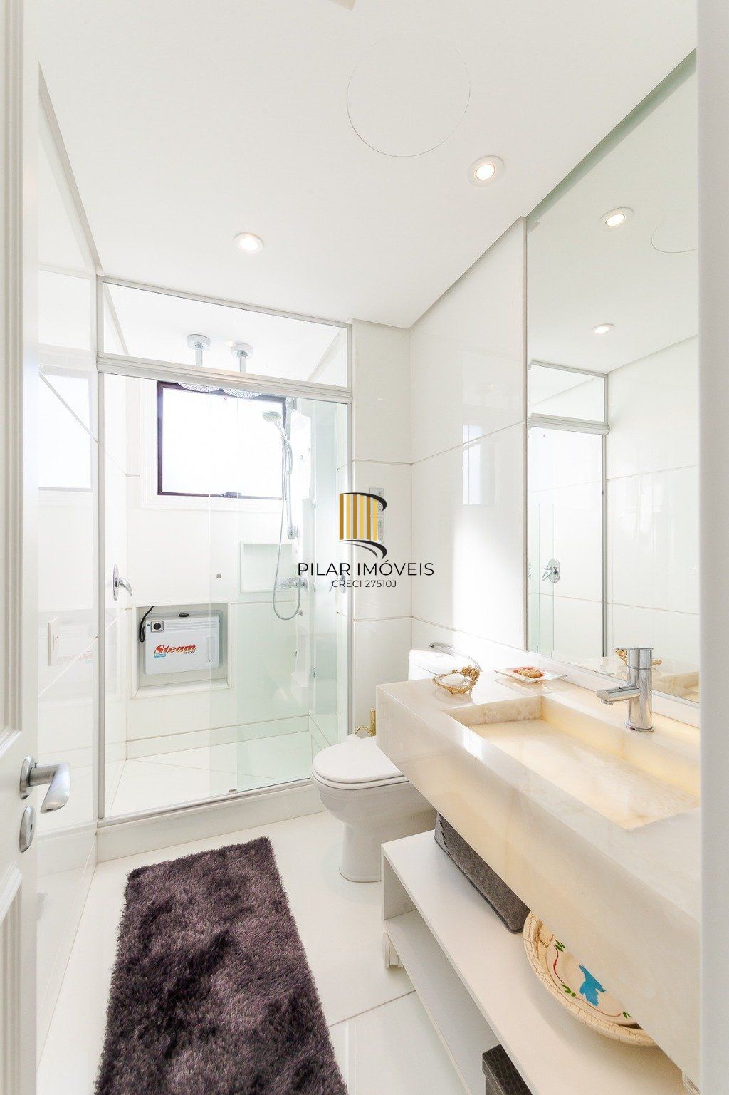 Apartamento 4 dormitórios no bairro Bela Vista
