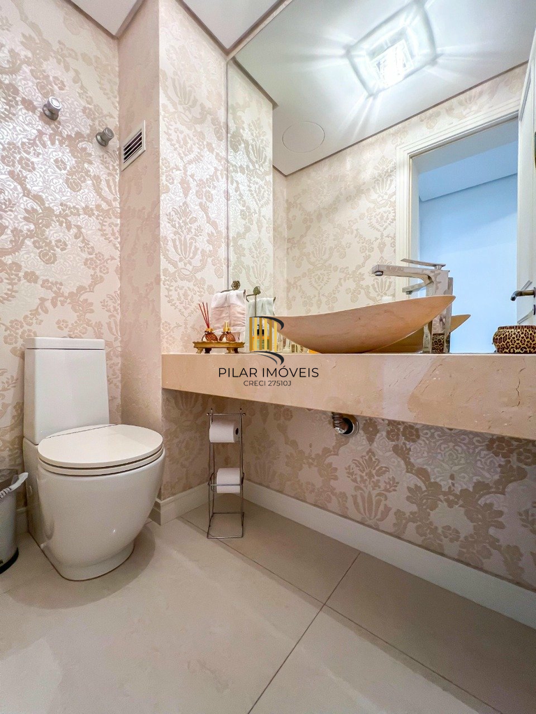 Apartamento 3 dormitórios no bairro Petrópolis