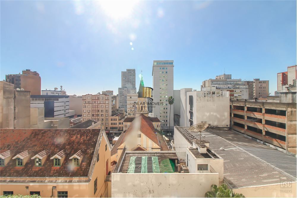 Apartamento 4 dormitórios no bairro Centro Histórico