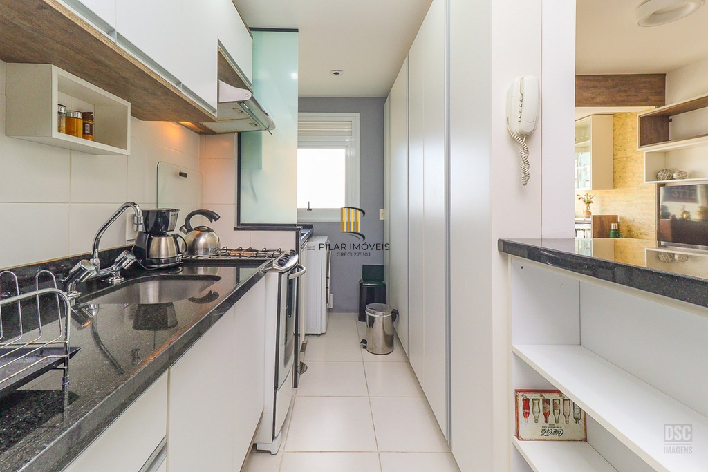 Apartamento 2 dormitórios no bairro Passo da Areia
