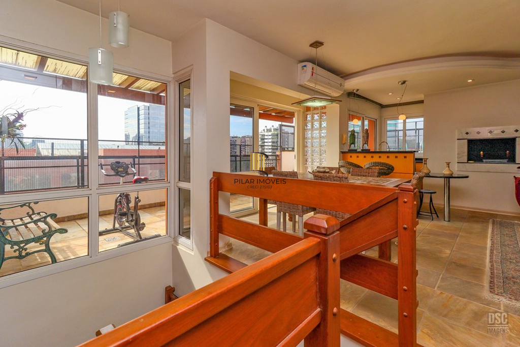 Cobertura 3 dormitórios no bairro Passo da Areia