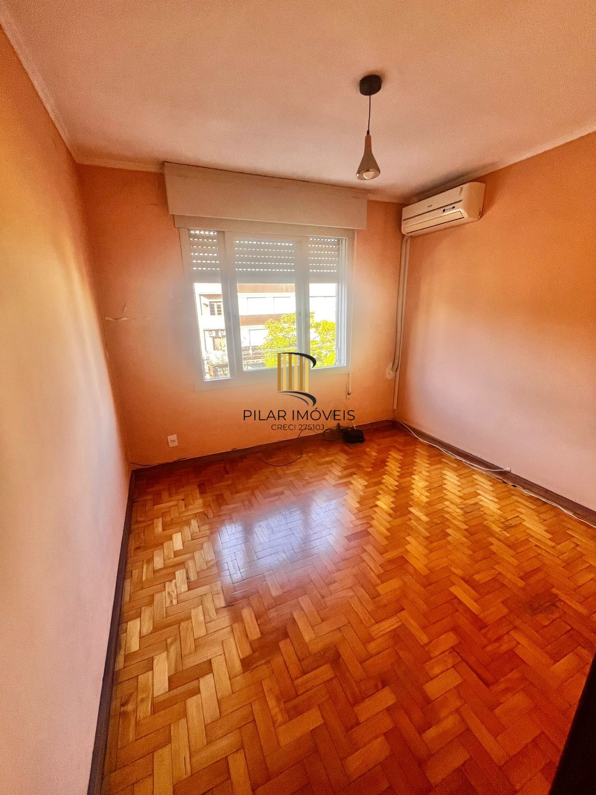 Apto de 03 dorm, 02 banheiros e dep empregada no coração do Bairro Higienópolis