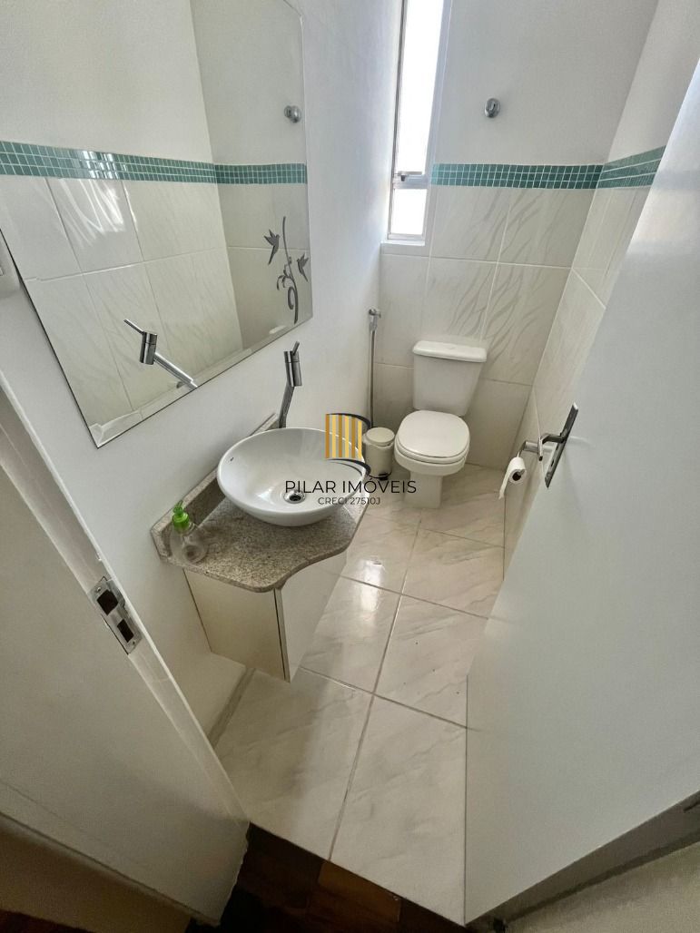 Apartamento 2 dormitórios no bairro Floresta