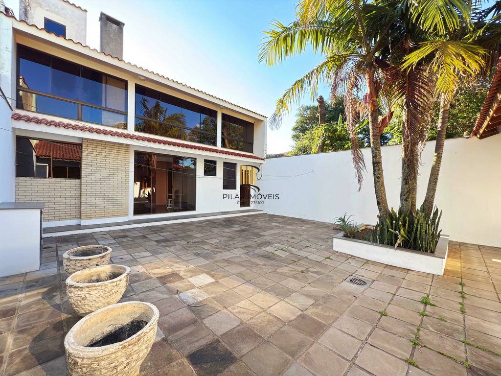 Casa 2 dormitórios no bairro Medianeira