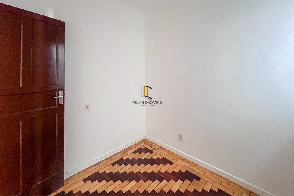 Apartamento 4 dormitórios no bairro Navegantes
