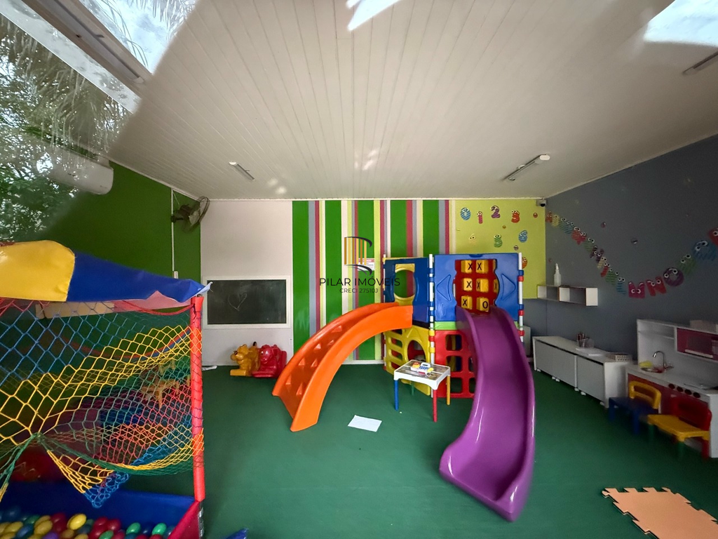 Casa de Condomínio 3 dormitórios no bairro Sarandi