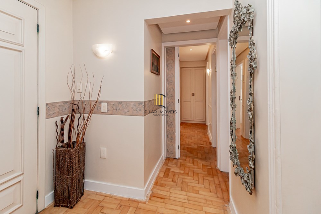 Apartamento 3 dormitórios no bairro Mont Serrat