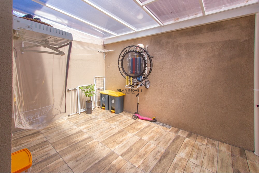 Casa de Condomínio 2 dormitórios no bairro Vila Nova