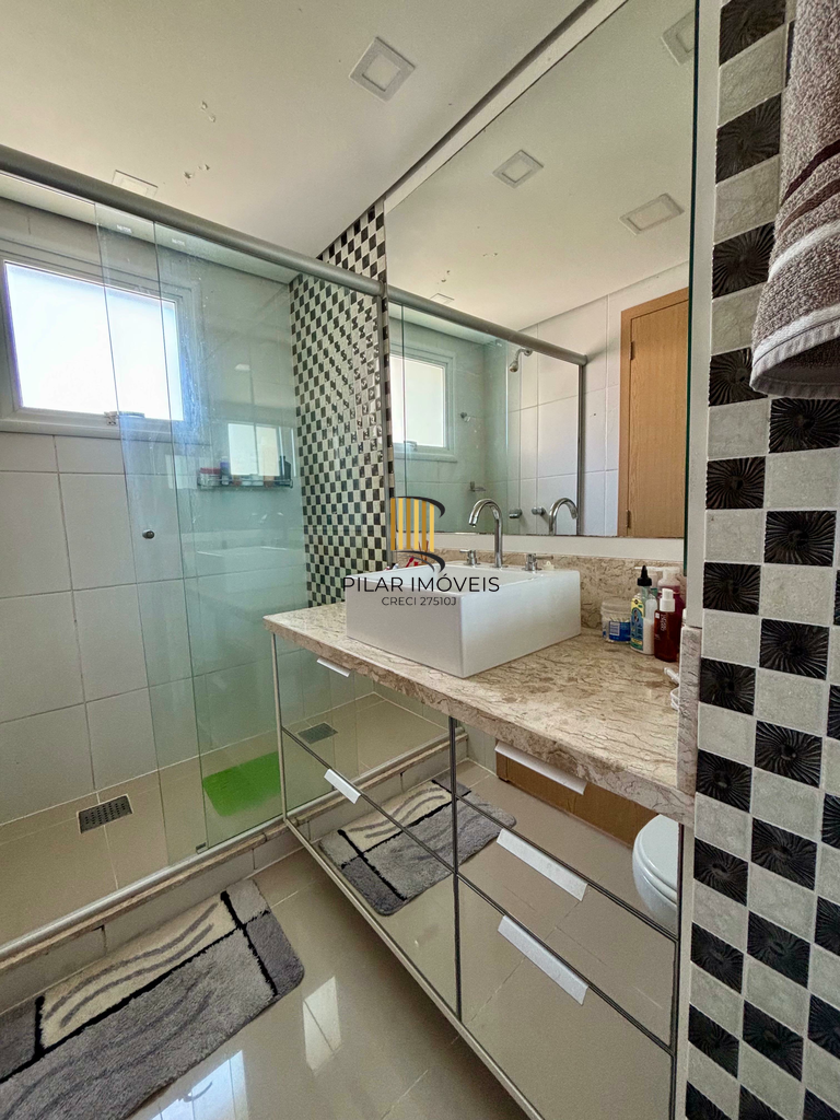 Apartamento 2 dormitórios no bairro Passo da Areia