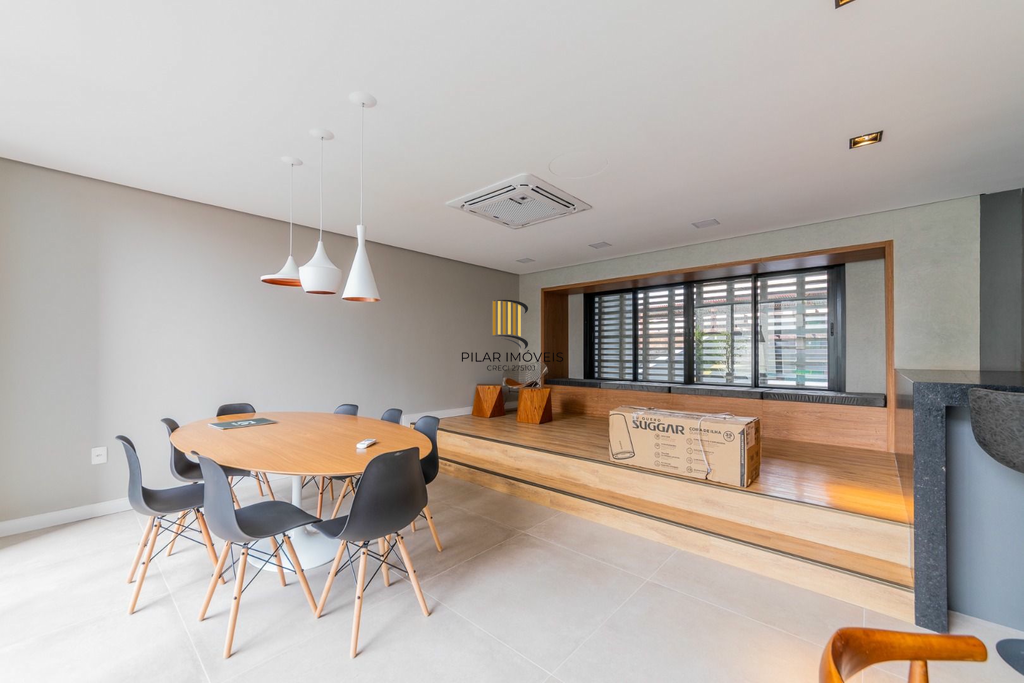 Apartamento 2 dormitórios no bairro Menino Deus