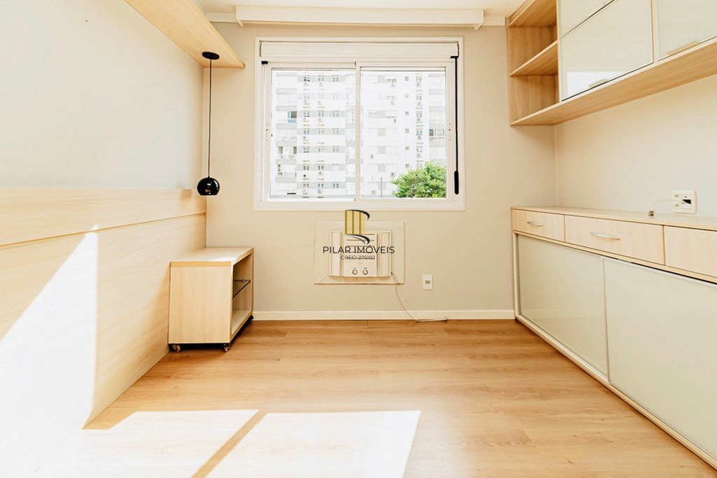 Apartamento 2 dormitórios no bairro Passo da Areia