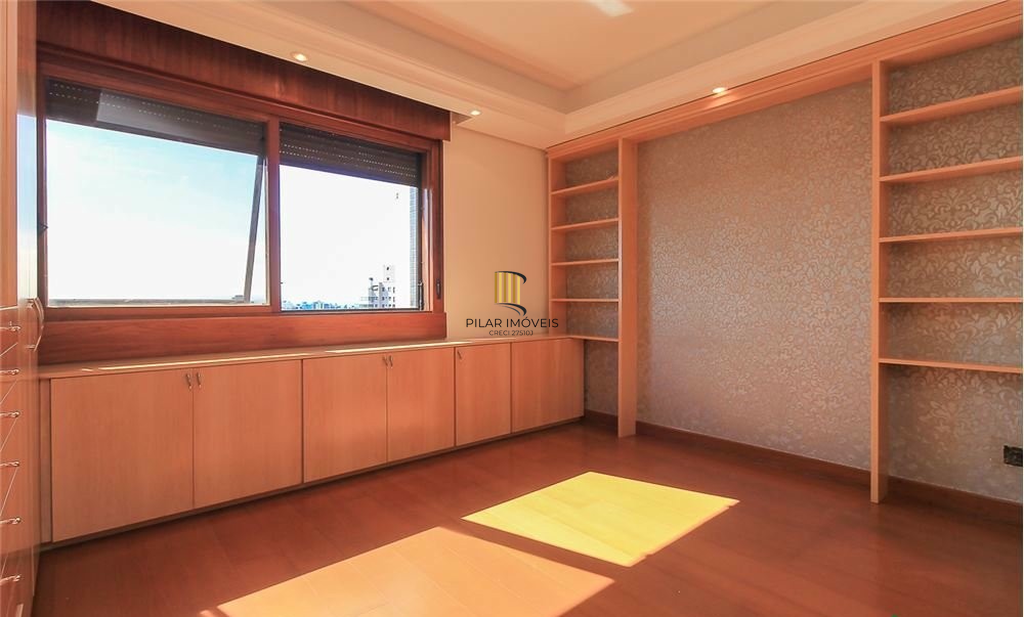 Apartamento 4 dormitórios no bairro Bela Vista