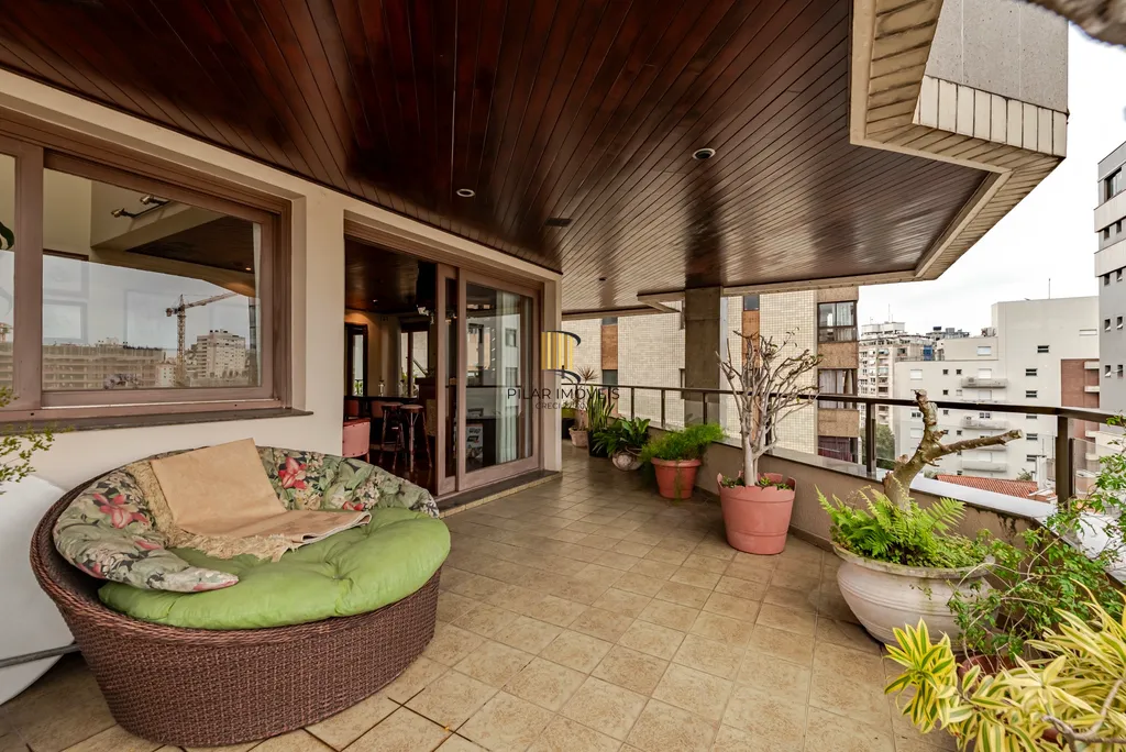 Cobertura 4 dormitórios no bairro Bela Vista