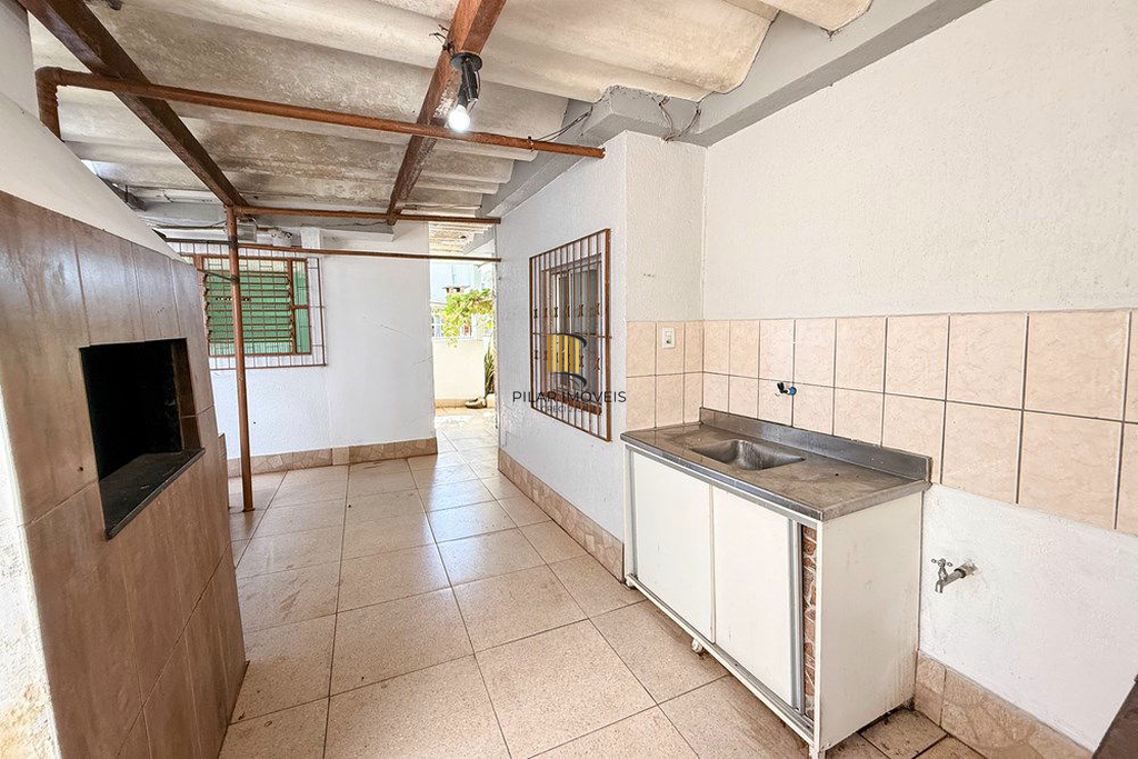 Casa 5 dormitórios no bairro São José