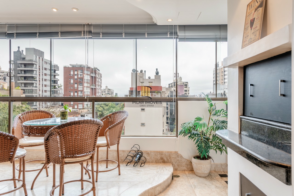 Apartamento 3 dormitórios no bairro Mont Serrat