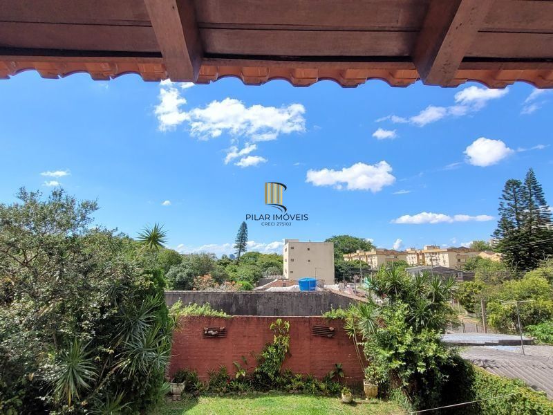 Casa 3 dormitórios no bairro Tristeza