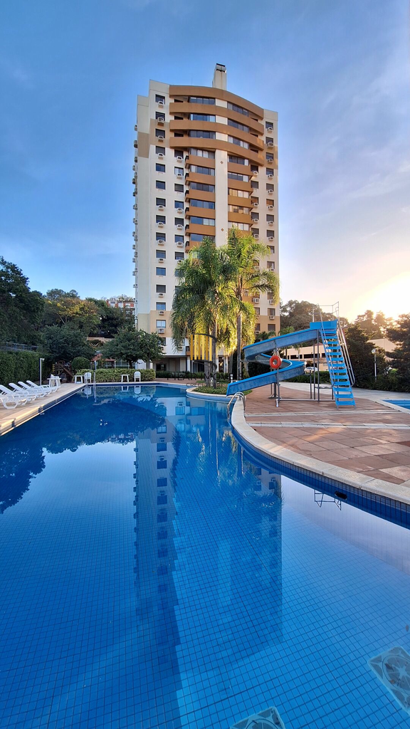 Apartamento 3 dormitórios no bairro Cristal