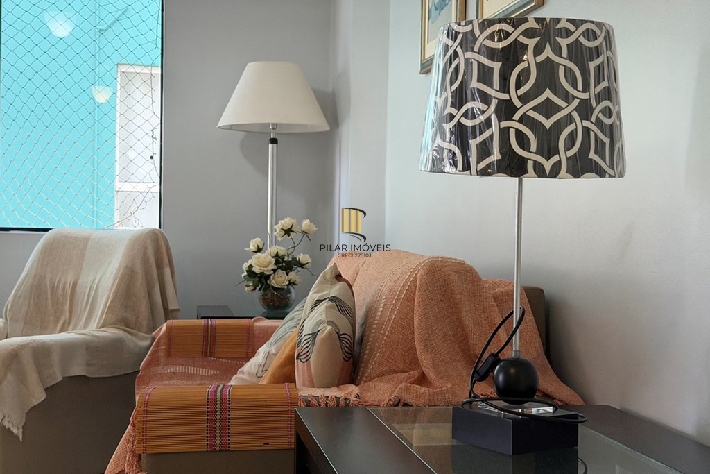 Apartamento 2 dormitórios no bairro Centro