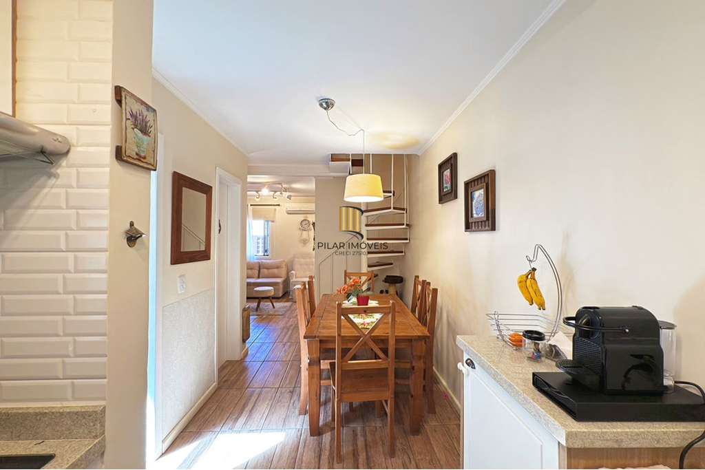 Casa de Condomínio 3 dormitórios no bairro Vila Nova