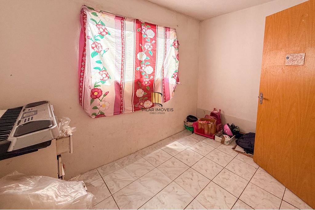 Apartamento 2 dormitórios no bairro Guajuviras