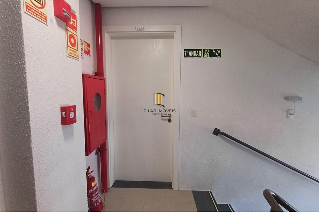 Apartamento 2 dormitórios no bairro Vila Ipiranga