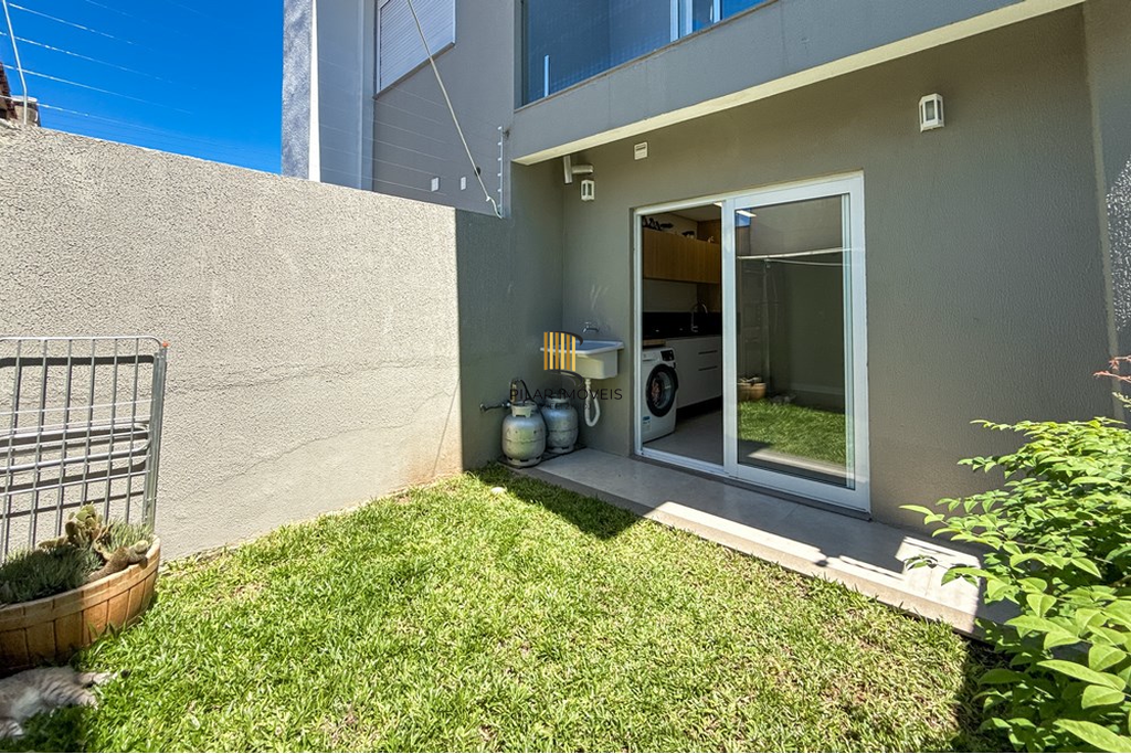 Casa 2 dormitórios no bairro São José