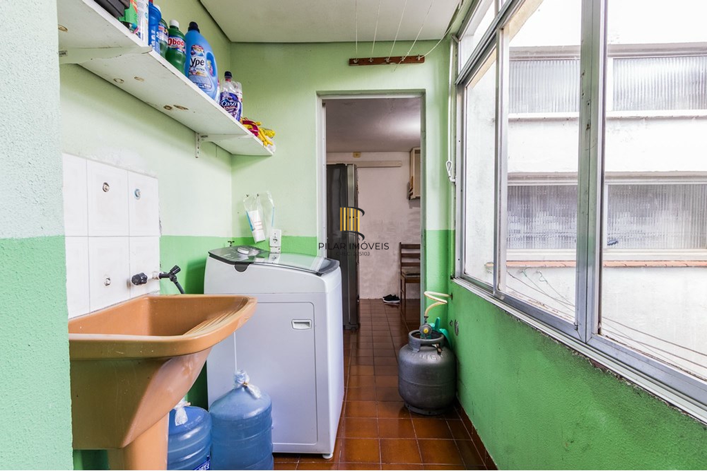Apartamento 3 dormitórios no bairro Menino Deus