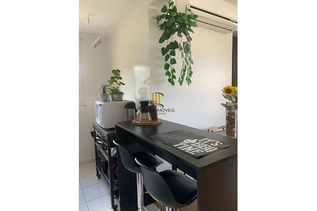 Apartamento 2 dormitórios no bairro Morro Santana