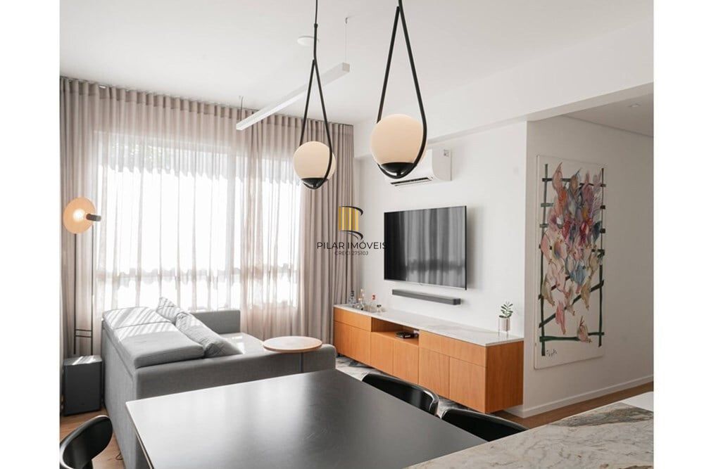 Apartamento 2 dormitórios no bairro Vila Ipiranga